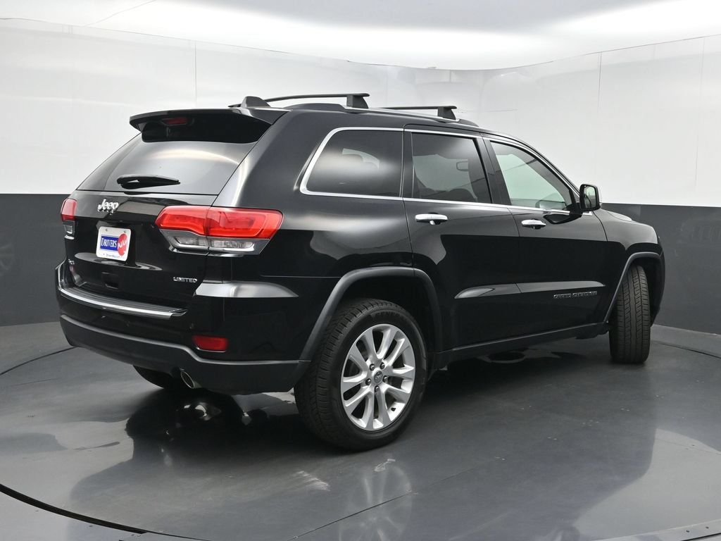 Used 2017 Jeep Grand Cherokee Limited AWD/4WD image 23