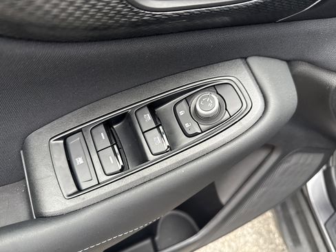 Used 2025 Subaru Outback Premium image 22