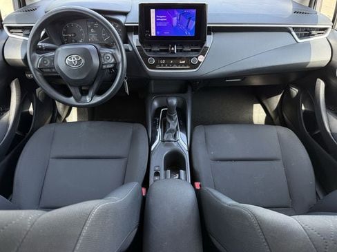 Used 2024 Toyota Corolla LE FWD image 11
