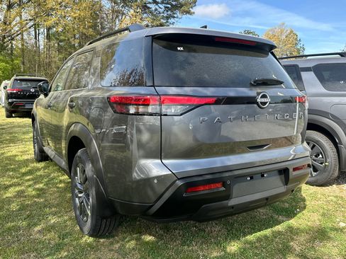 New 2026 Nissan Pathfinder SV w/ Cargo Package FWD image 6