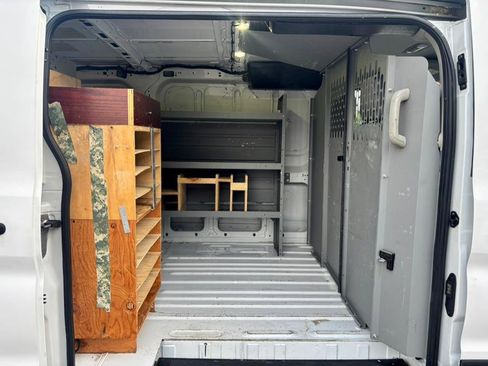 Used 2018 Ford Transit 250 130 Low Roof image 22