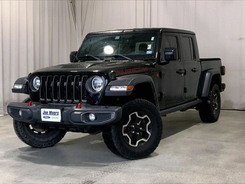 Used 2020 Jeep Gladiator Rubicon image 2