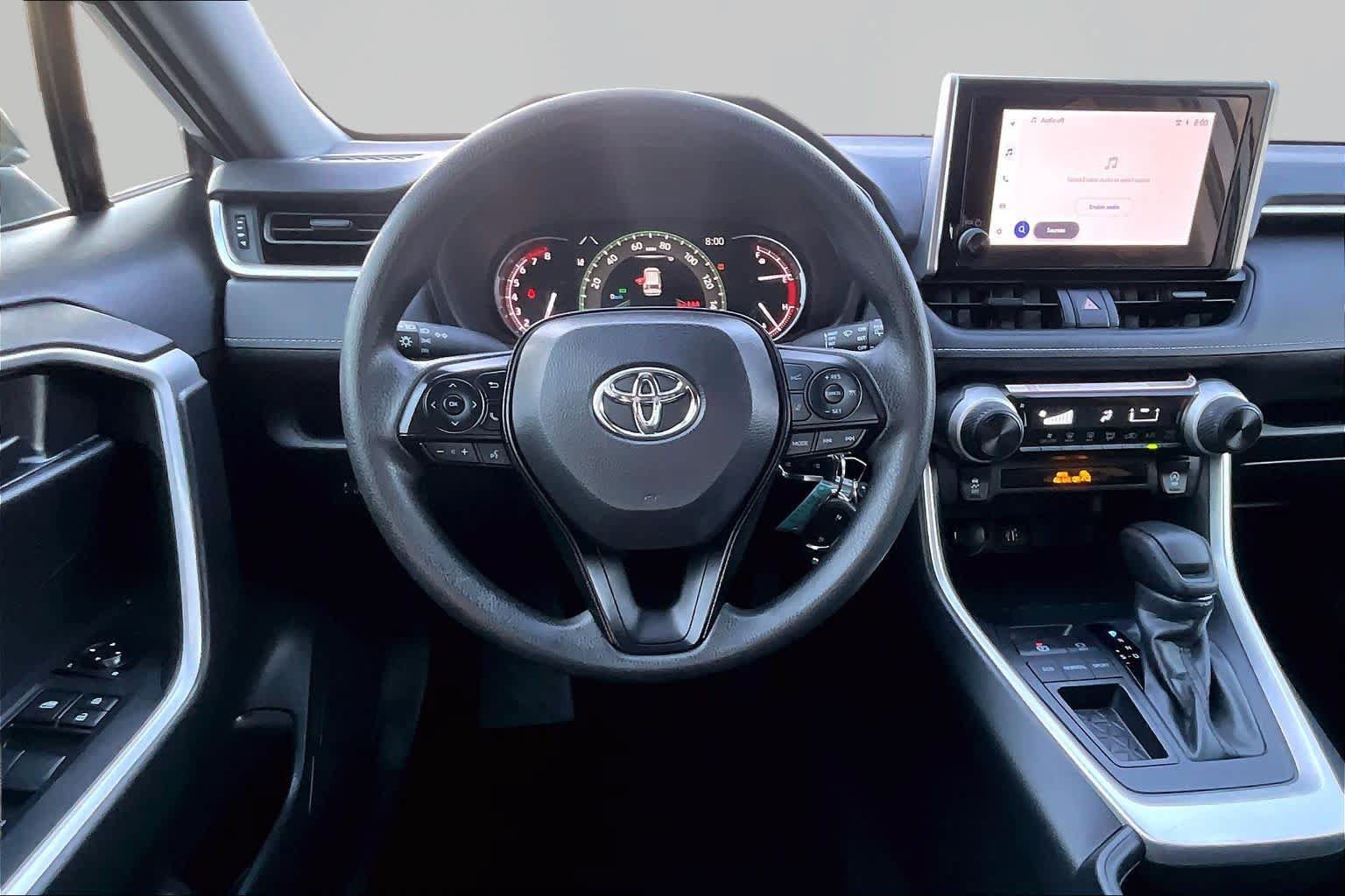 Certified 2025 Toyota RAV4 LE FWD image 6