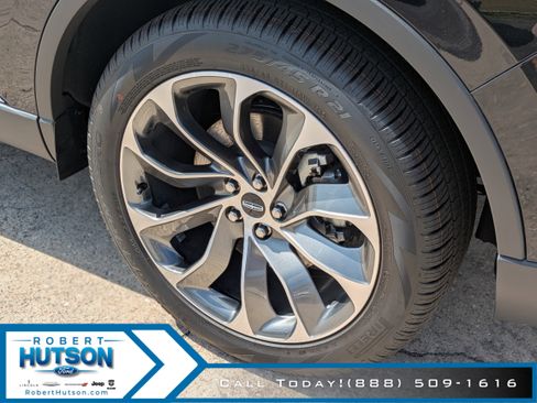 New 2025 Lincoln Aviator Reserve image 9