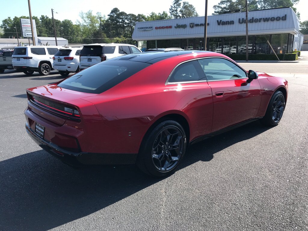New 2026 Dodge Charger R/T w/ Blacktop Package AWD/4WD image 3