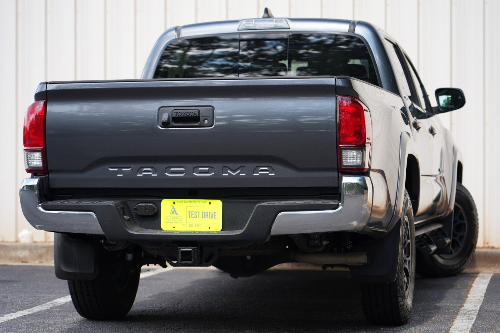 Used 2020 Toyota Tacoma SR5 RWD image 4