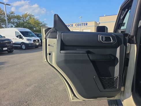 New 2026 Ford Bronco Outer Banks AWD/4WD image 40