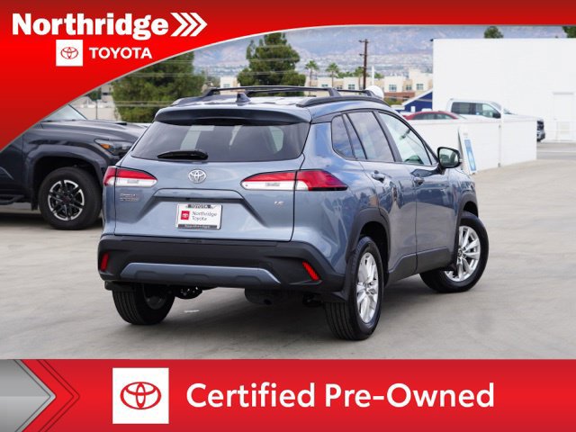 Certified 2025 Toyota Corolla Cross LE FWD image 7