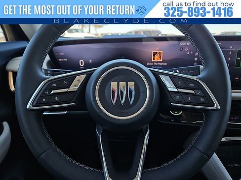 Used 2024 Buick Envision Avenir image 30