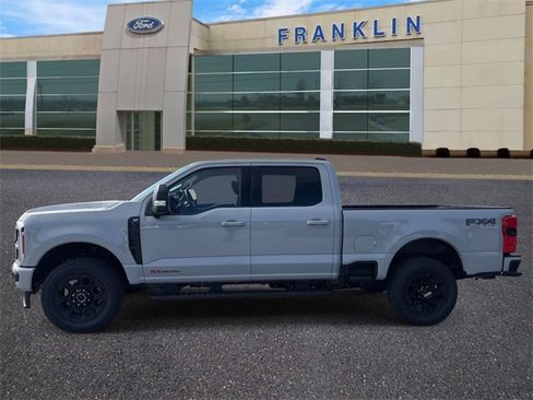 New 2026 Ford F250 XLT w/ XLT Premium Package image 4