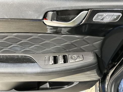 Used 2021 Hyundai Palisade Calligraphy w/ Cargo Package image 14