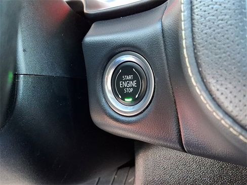 Used 2021 Chevrolet Tahoe Premier w/ Premium Package image 26