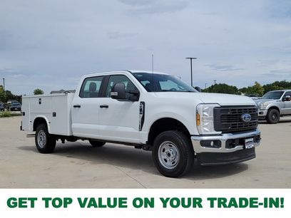 New 2026 Ford F250 XL w/ XL Chrome Package