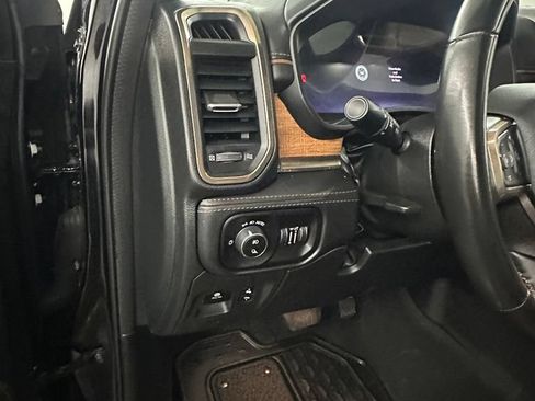 Used 2023 RAM 1500 Limited AWD/4WD image 14