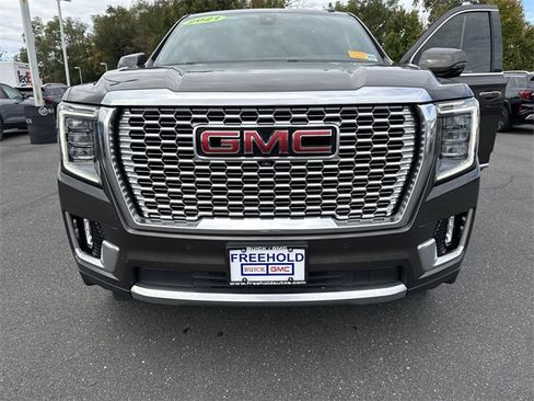 Certified 2021 GMC Yukon Denali w/ Denali Premium Package image 32