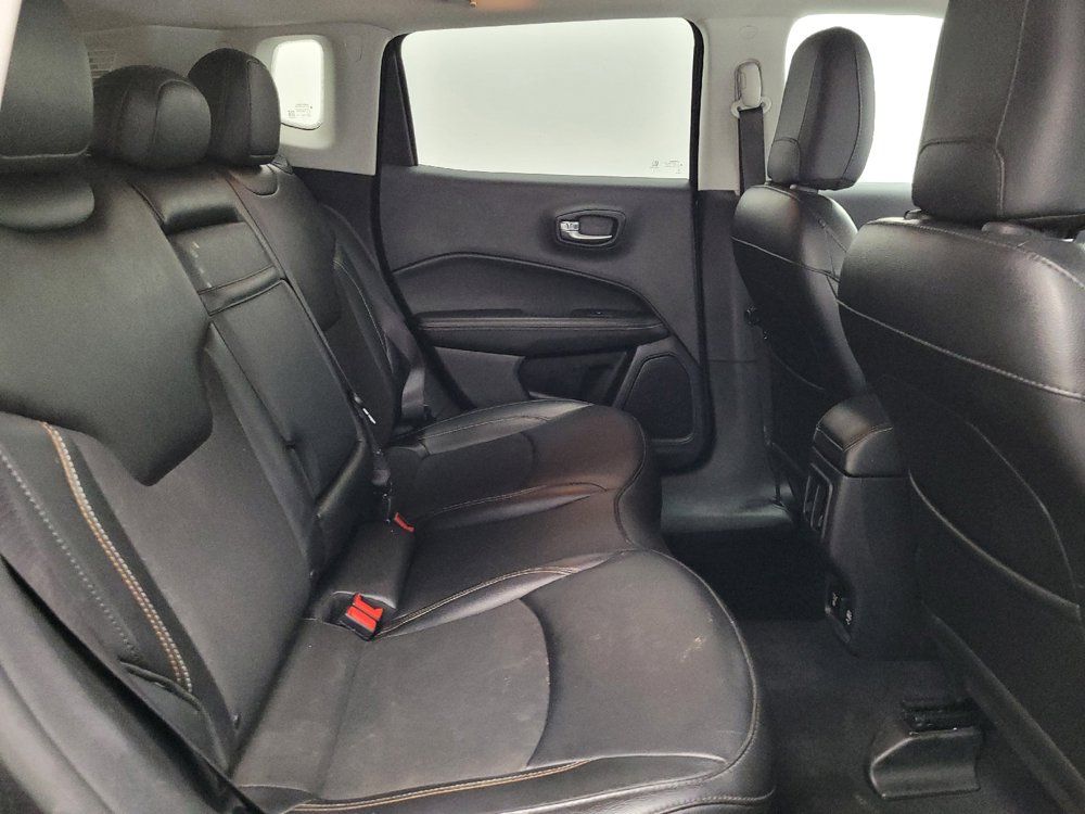 Used 2019 Jeep Compass Latitude w/ Popular Equipment Group AWD/4WD image 19