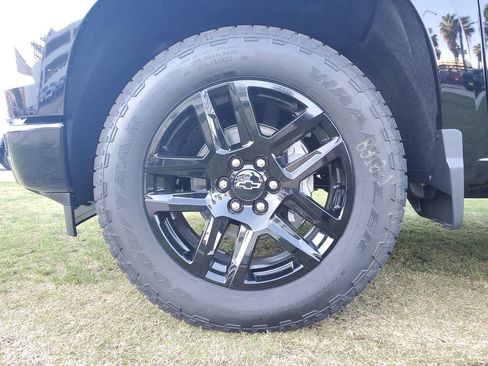 New 2026 Chevrolet Silverado 1500 Custom w/ Turbomax Blackout Package image 6