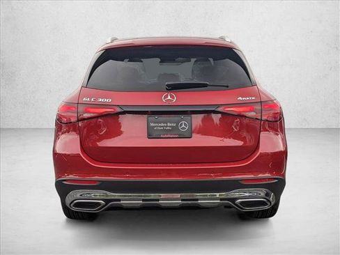 Used 2026 Mercedes-Benz GLC 300 4MATIC image 7