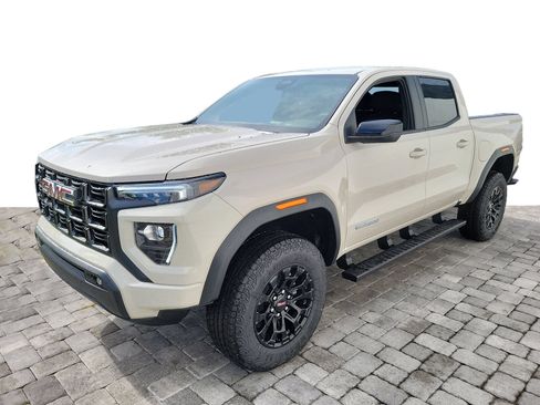 New 2026 GMC Canyon Elevation w/ Convenience Package RWD image 3