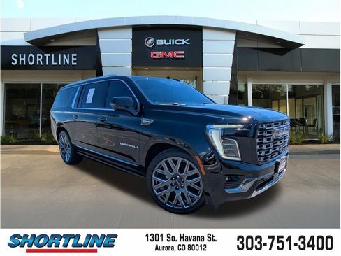 Used 2026 GMC Yukon XL Denali Ultimate w/ LPO, Floor Liner Package AWD/4WD image 1