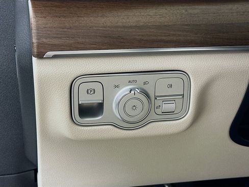 New 2026 Mercedes-Benz GLE 350 GLE 350 image 10