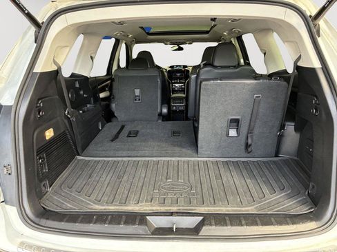 Used 2022 Subaru Ascent Touring w/ Popular Package #2A AWD/4WD image 10