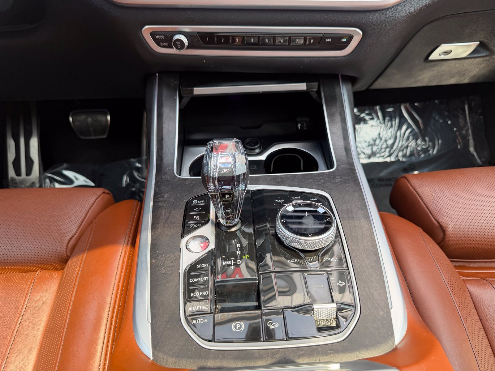 Used 2022 BMW X7 M50i AWD/4WD image 16