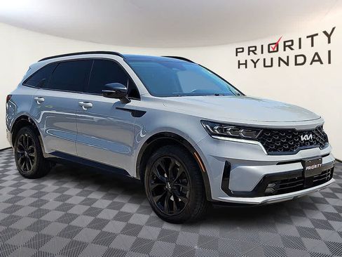 Used 2022 Kia Sorento SX FWD image 3