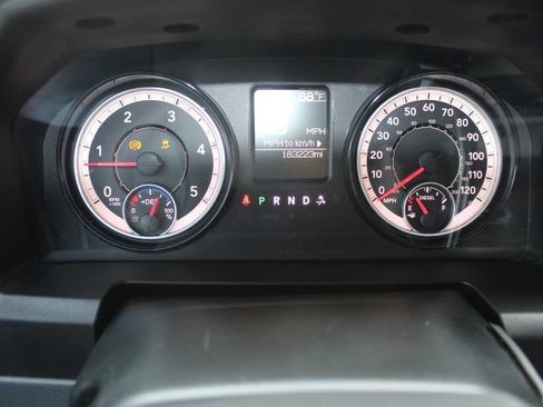 Used 2018 RAM 2500 Tradesman w/ Chrome Appearance Group image 26