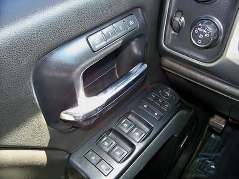 Used 2014 Chevrolet Silverado 1500 LTZ AWD/4WD image 23