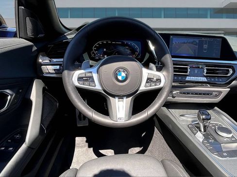 Used 2026 BMW Z4 M40i RWD image 8