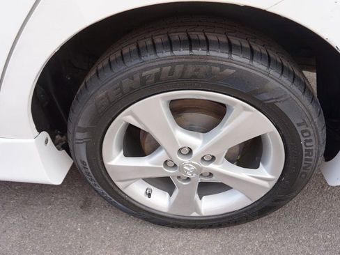 Used 2011 Toyota Corolla S image 12