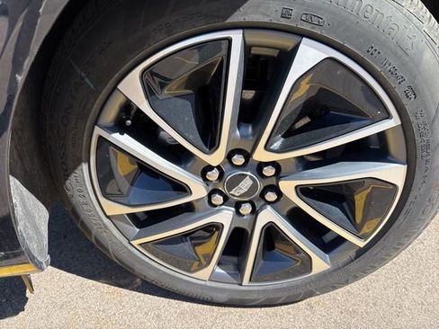 Certified 2025 Cadillac Optiq Sport 2 w/ LPO, Floor Liner Package image 3