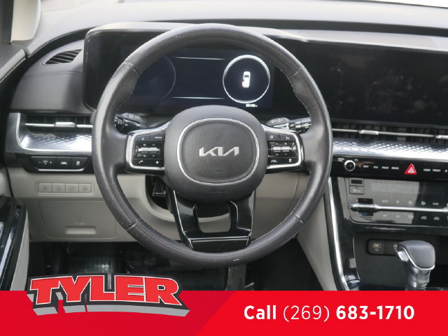 Used 2024 Kia Carnival SX Prestige FWD image 43