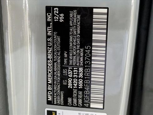 Certified 2024 Mercedes-Benz GLE 350 4MATIC image 26