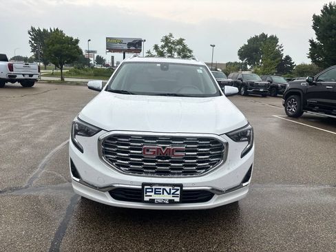Used 2018 GMC Terrain Denali w/ Advanced Safety Package AWD/4WD image 2