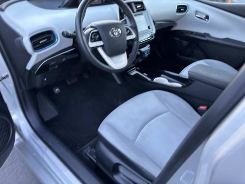 Used 2017 Toyota Prius Three Touring image 13