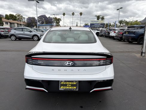 Used 2024 Hyundai Sonata SEL FWD image 7