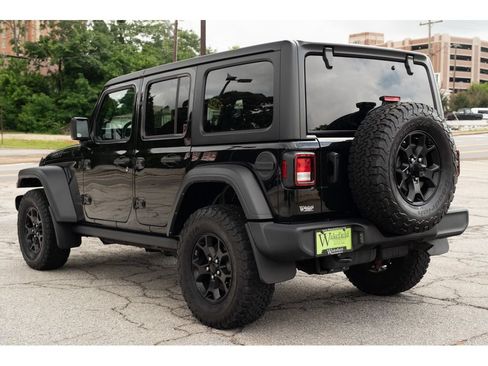 Used 2022 Jeep Wrangler Unlimited Sport AWD/4WD image 6