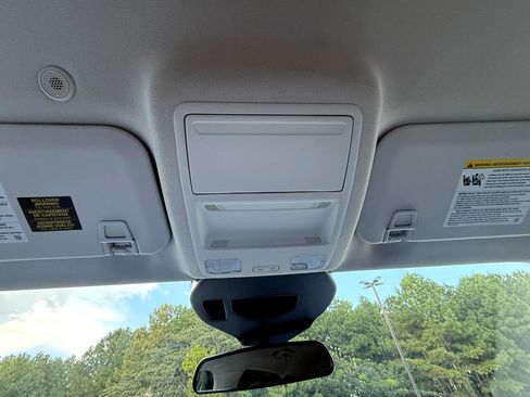 Used 2021 Ford Escape SE w/ Convenience Package image 28