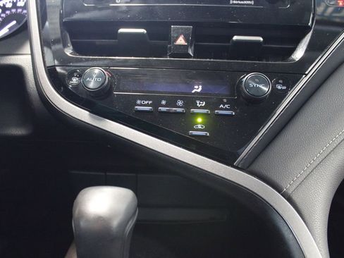Used 2023 Toyota Camry SE FWD image 27