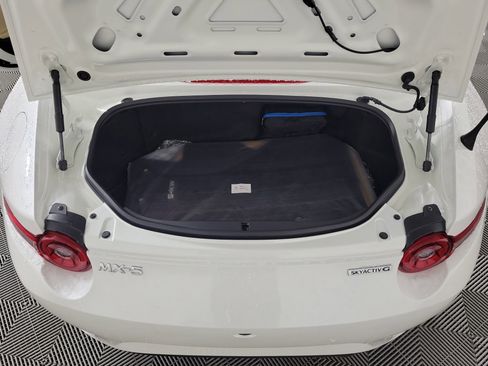 New 2025 MAZDA MX-5 Miata Grand Touring w/ Weather Package image 25