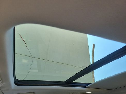 Used 2021 GMC Yukon Denali w/ Denali Premium Package image 21