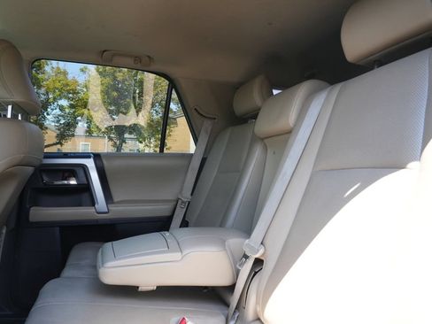 Used 2015 Toyota 4Runner Limited AWD/4WD image 15
