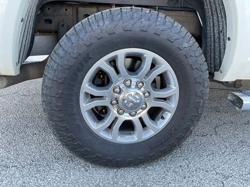 Used 2017 RAM 2500 Laramie w/ Protection Group AWD/4WD image 9