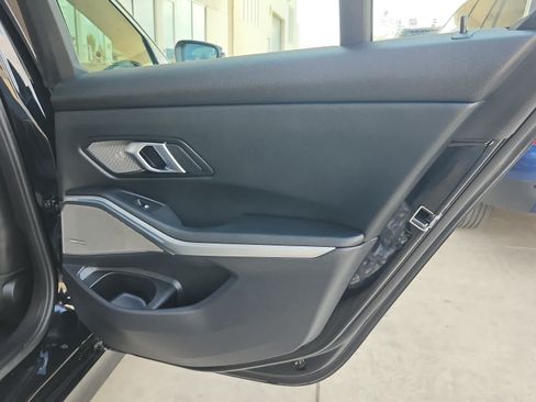 Used 2025 BMW 330i Sedan w/ Convenience Package RWD image 13