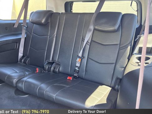 Used 2017 Cadillac Escalade ESV Premium Luxury AWD/4WD image 20