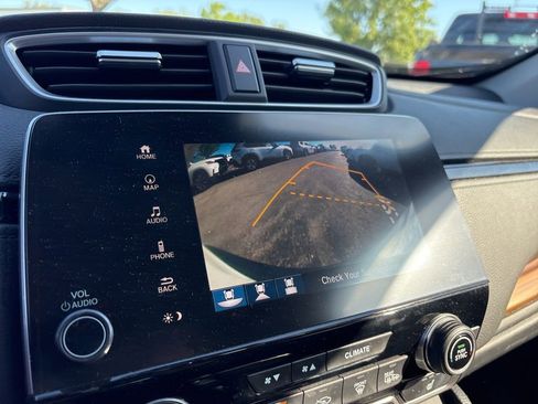 Used 2018 Honda CR-V Touring image 25