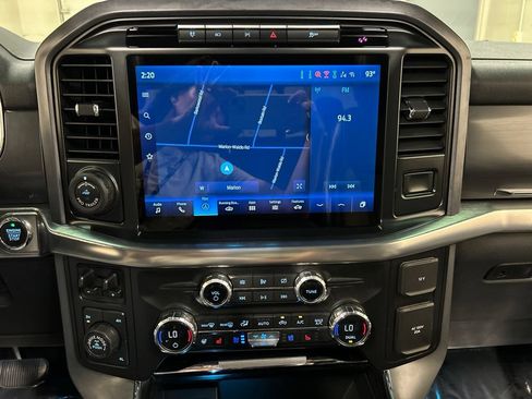 Used 2021 Ford F150 Lariat w/ Equipment Group 502A High AWD/4WD image 22