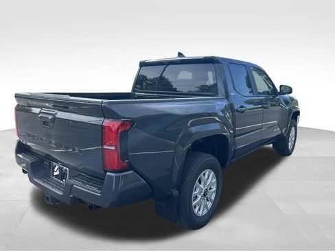 New 2026 Toyota Tacoma SR5 AWD/4WD image 5